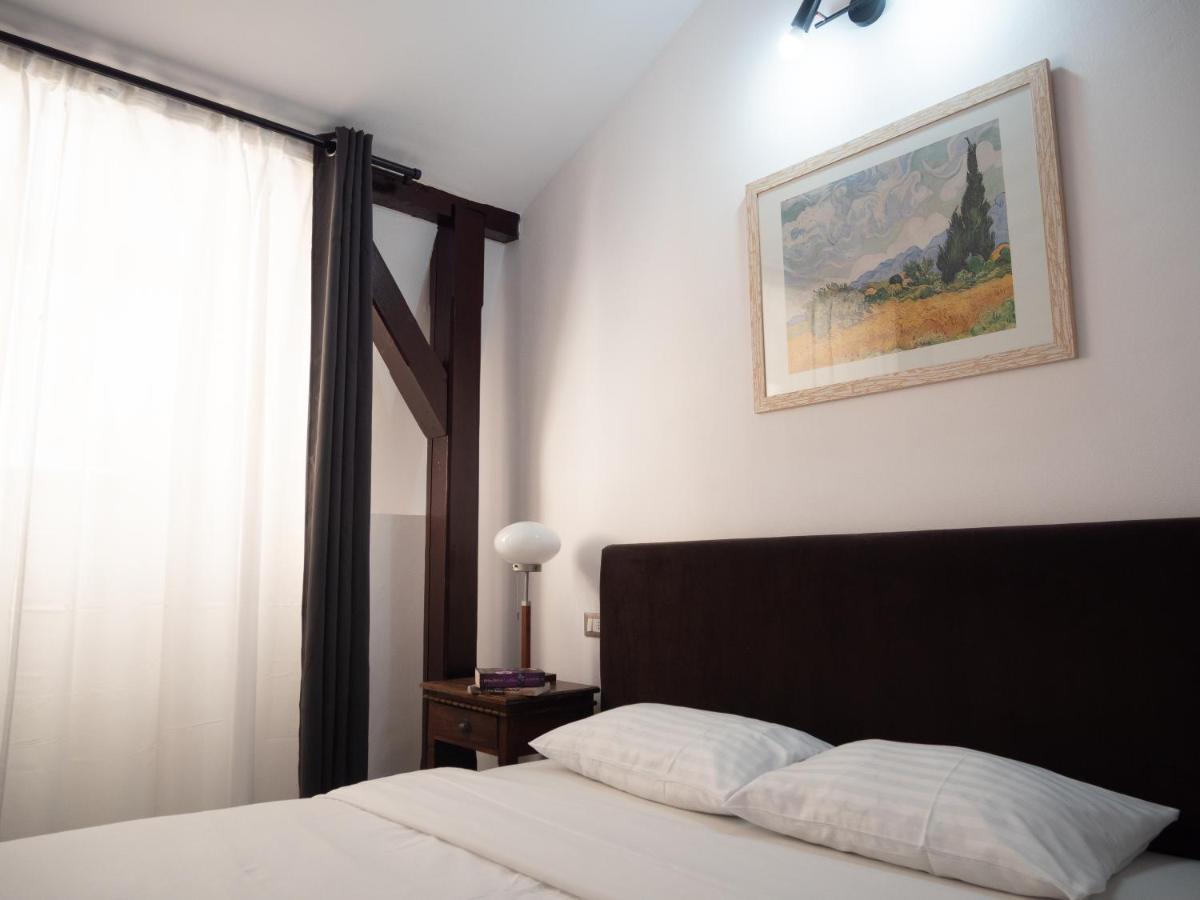 One Love Terrace Apartment บูคาเรสต์ ภายนอก รูปภาพ