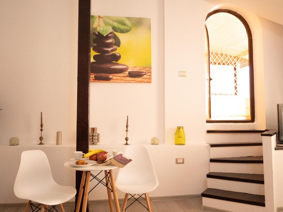 One Love Terrace Apartment บูคาเรสต์ ภายนอก รูปภาพ