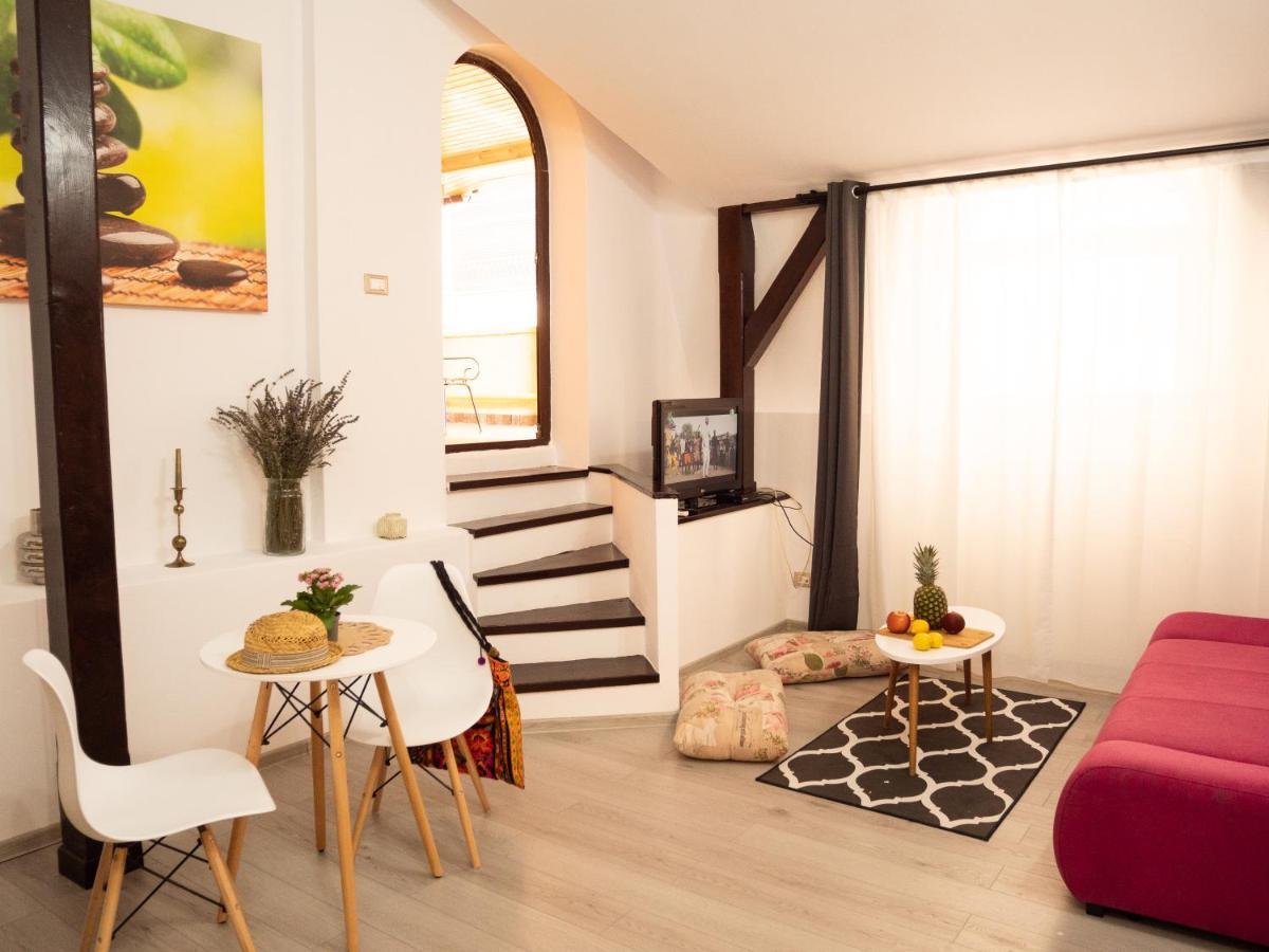 One Love Terrace Apartment บูคาเรสต์ ภายนอก รูปภาพ
