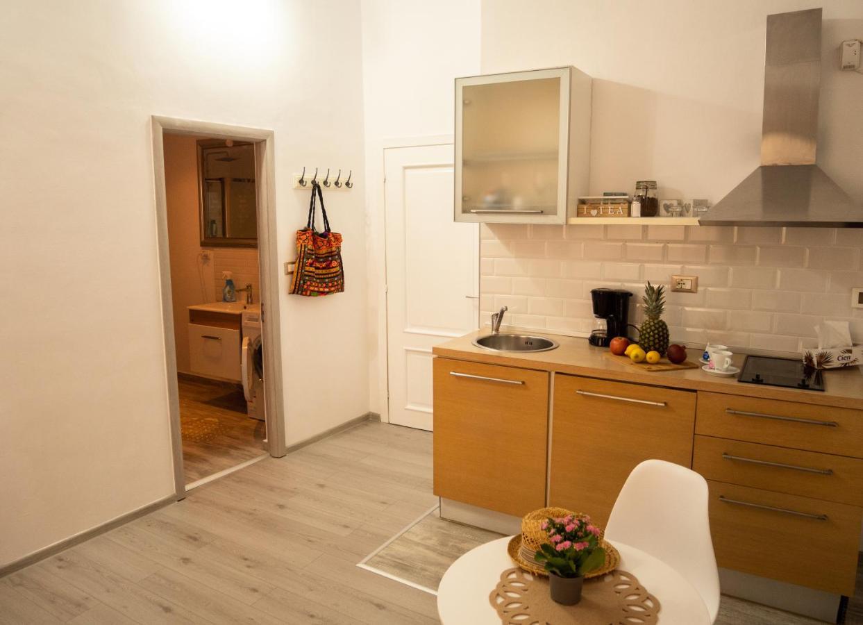 One Love Terrace Apartment บูคาเรสต์ ภายนอก รูปภาพ